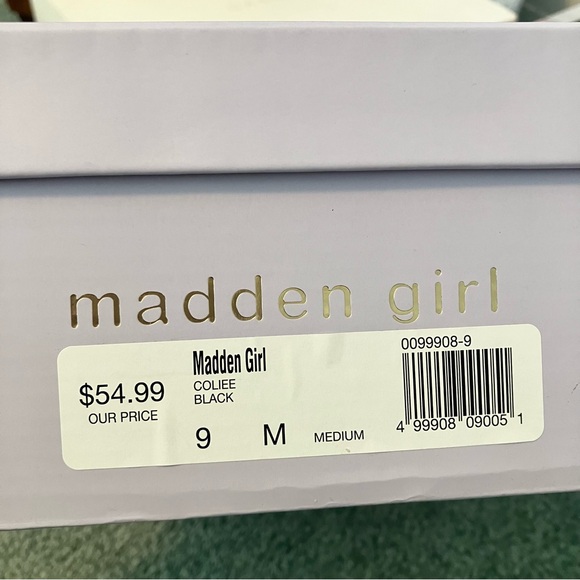 Madden Girl Coliee Black Platform Sandals - Picture 5 of 5